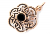 Nuada - Celtic Knot - Onyx (Pendant in Bronze)
